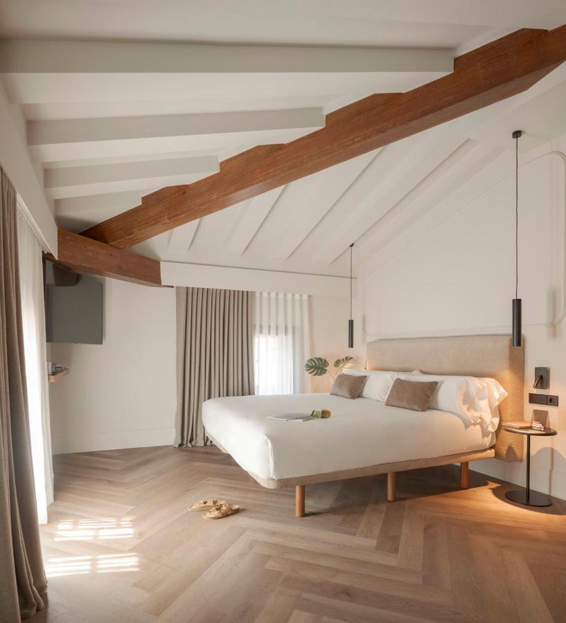 Oliveira Rooms Valence Extérieur photo