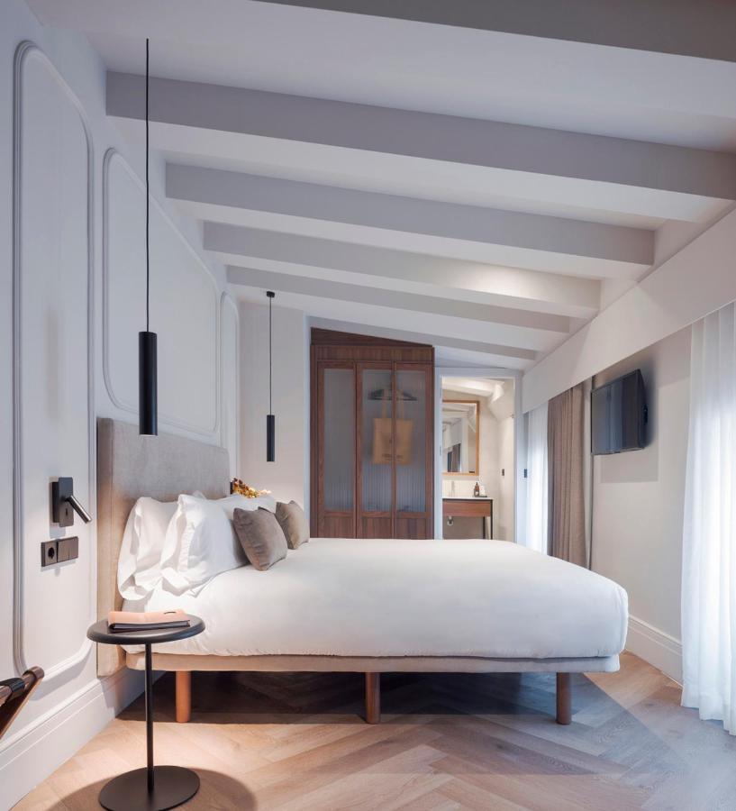 Oliveira Rooms Valence Extérieur photo